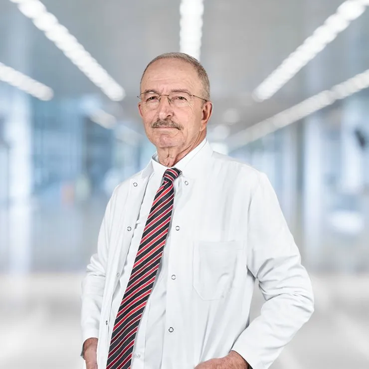 Prof. Dr. İbrahim Suat ÖKTEM Fotoğrafı